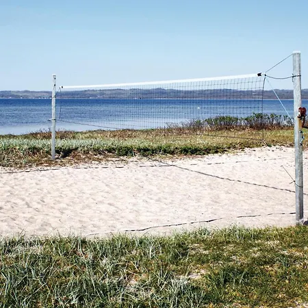 Vakantiehuis Four-bedroom In