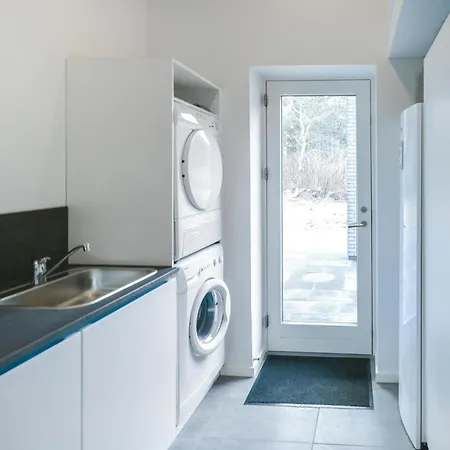 Vakantiehuis Four-bedroom In *