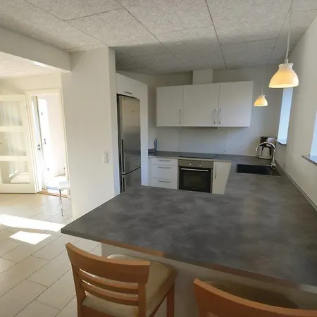 Four-bedroom In Vakantiehuis *