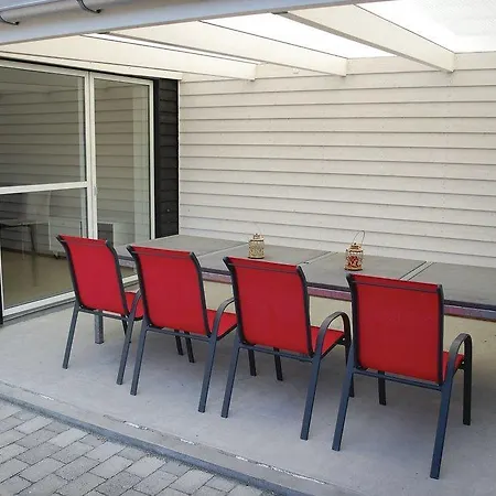 Four-bedroom In Vakantiehuis