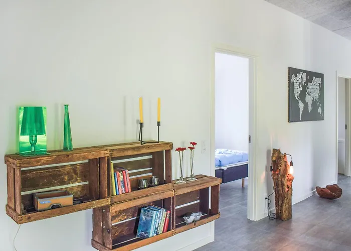 別荘 Four-bedroom In