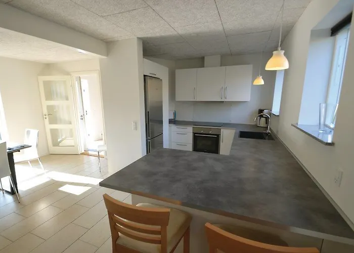 Four-bedroom In 別荘 *